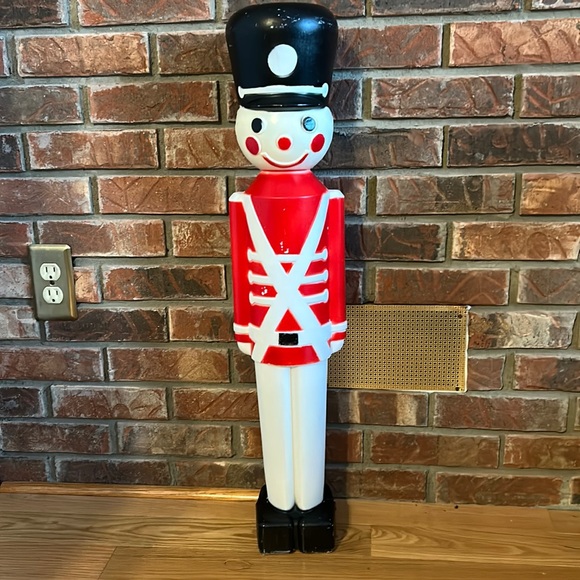 Vintage Christmas Soldier Blow mold 30” - Picture 1 of 8